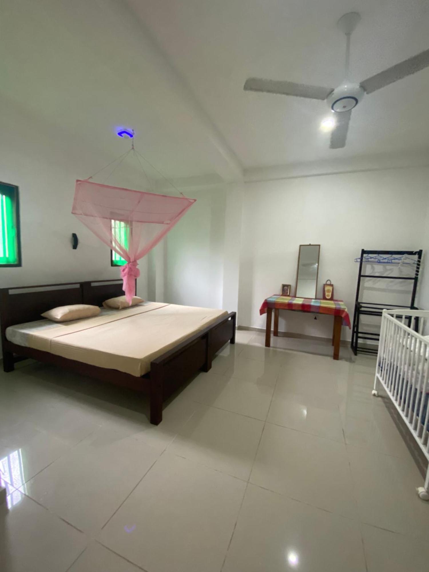 Araliya Suite Inn 히카두와 외부 사진