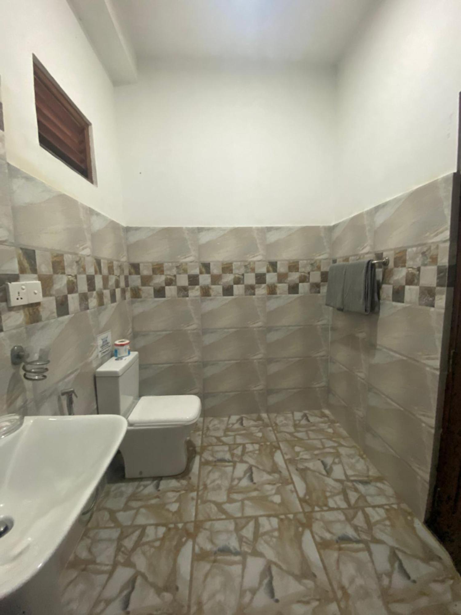 Araliya Suite Inn 히카두와 외부 사진